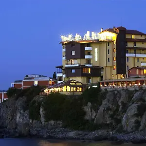 3* Hotel Parnasse